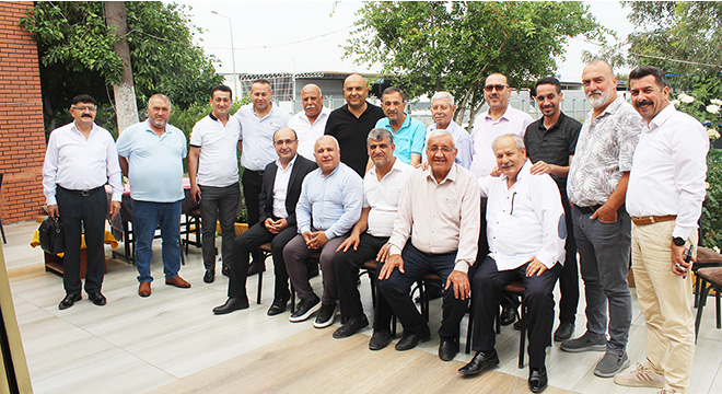 Başkan Sarı, Tarsus oda başkanlarıyla kucaklaştı