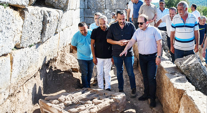 Vali Pehlivan, Olba Antik Kenti'nde inceleme yaptı